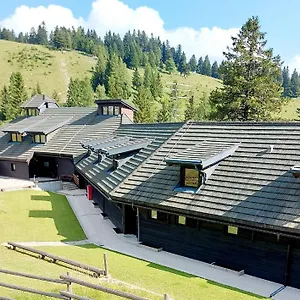  Apartman Apartma Krvavec - Cosy Mountain Retreat Slovenia